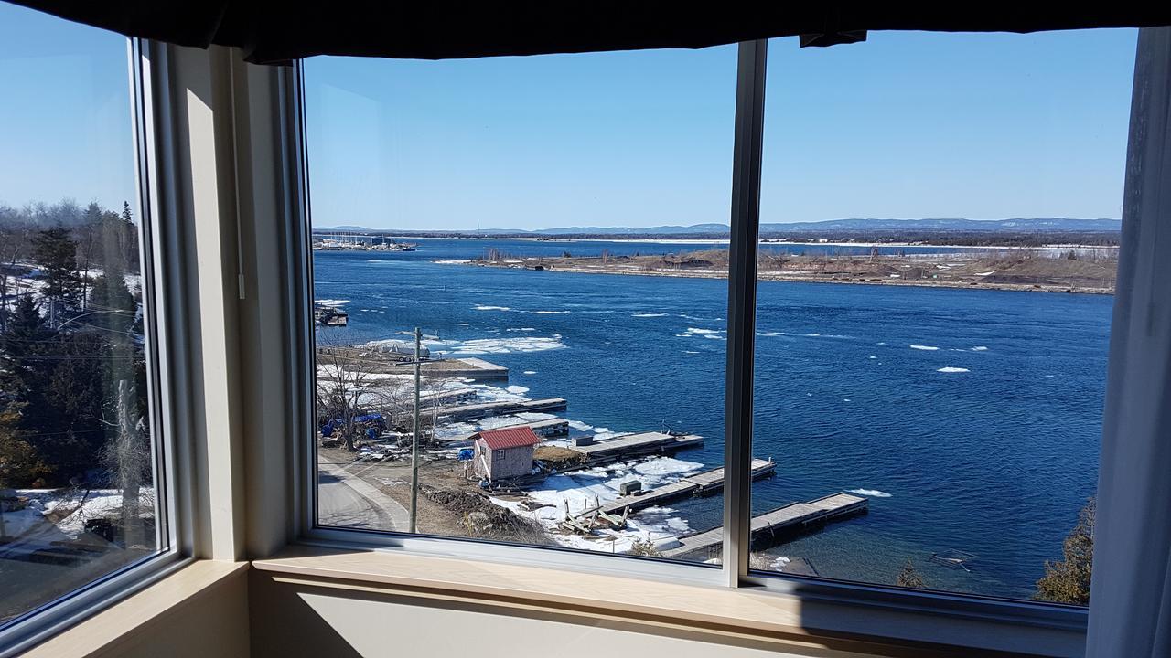 Manitoulin Hotel And Conference Centre Little Current Eksteriør billede