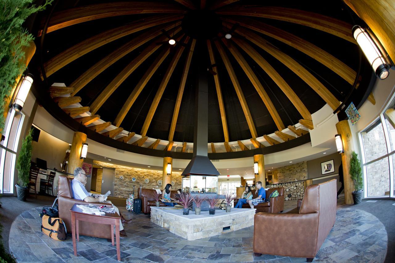 Manitoulin Hotel And Conference Centre Little Current Eksteriør billede